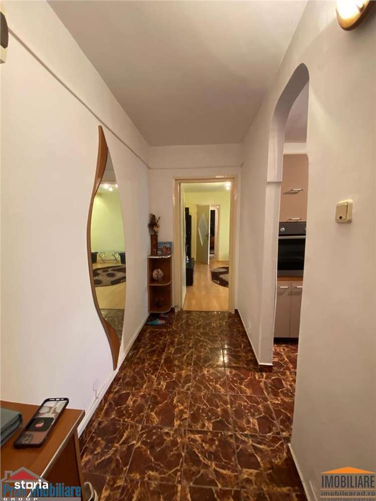 Apartament 2 camere 6 Vanatori Arad - Imagine principală: 2/18