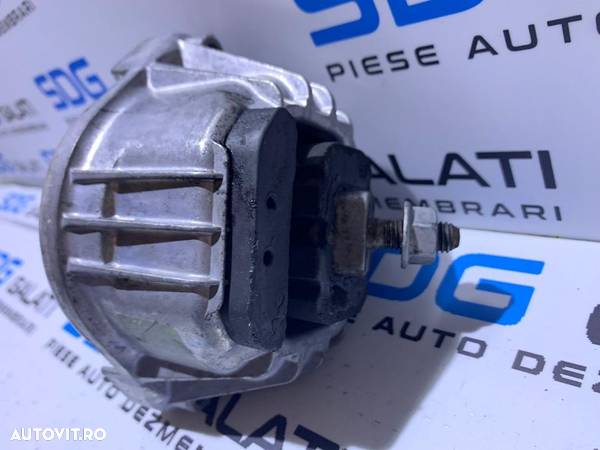 Suport / Tampon Motor Dreapta BMW Seria 1 E81 E87 118 120 1.8 2.0D 2004 - 2010 Cod: 13981112 - 2