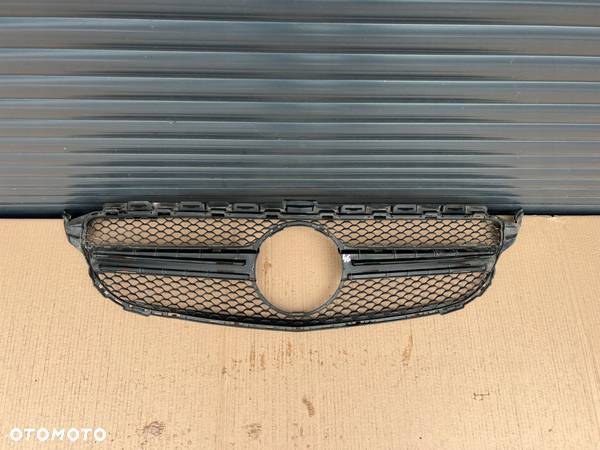 GRIL GRILL ATRAPA ZDERZAKA MERCEDES C W205 205 63 6.3 AMG LIFT - 1