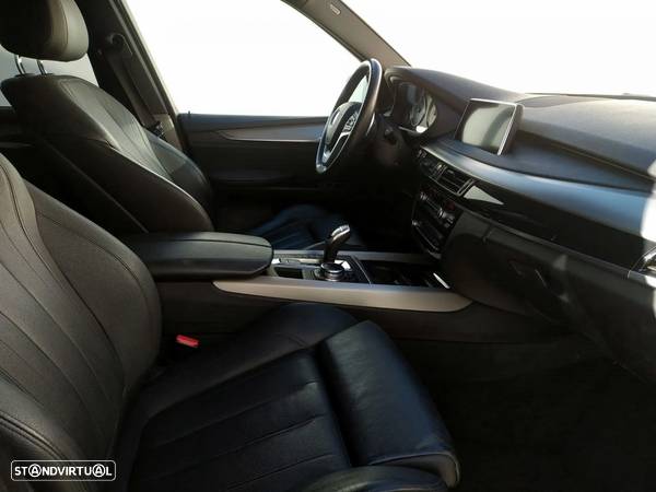 BMW X5 25 d sDrive Comfort 7L - 4