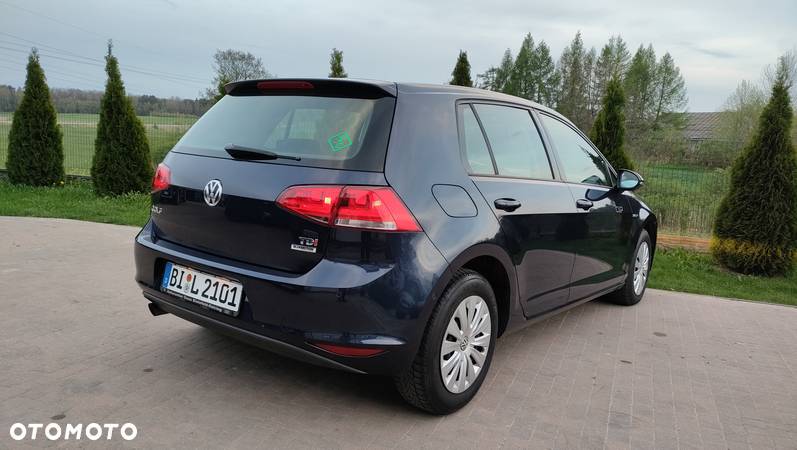 Volkswagen Golf 1.6 TDI DPF Comfortline - 10