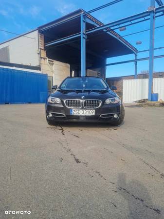 BMW Seria 5 535d Touring Luxury Line - 17