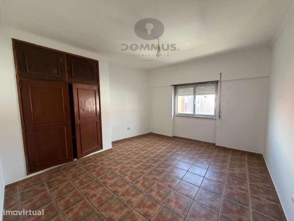 Apartamento T2 com Box e Arrecadação em Algueirão - Grande imagem: 5/12