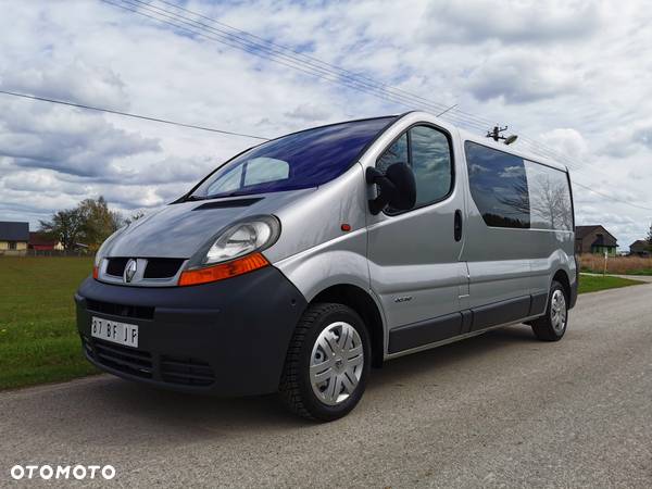 Renault Trafic - 2