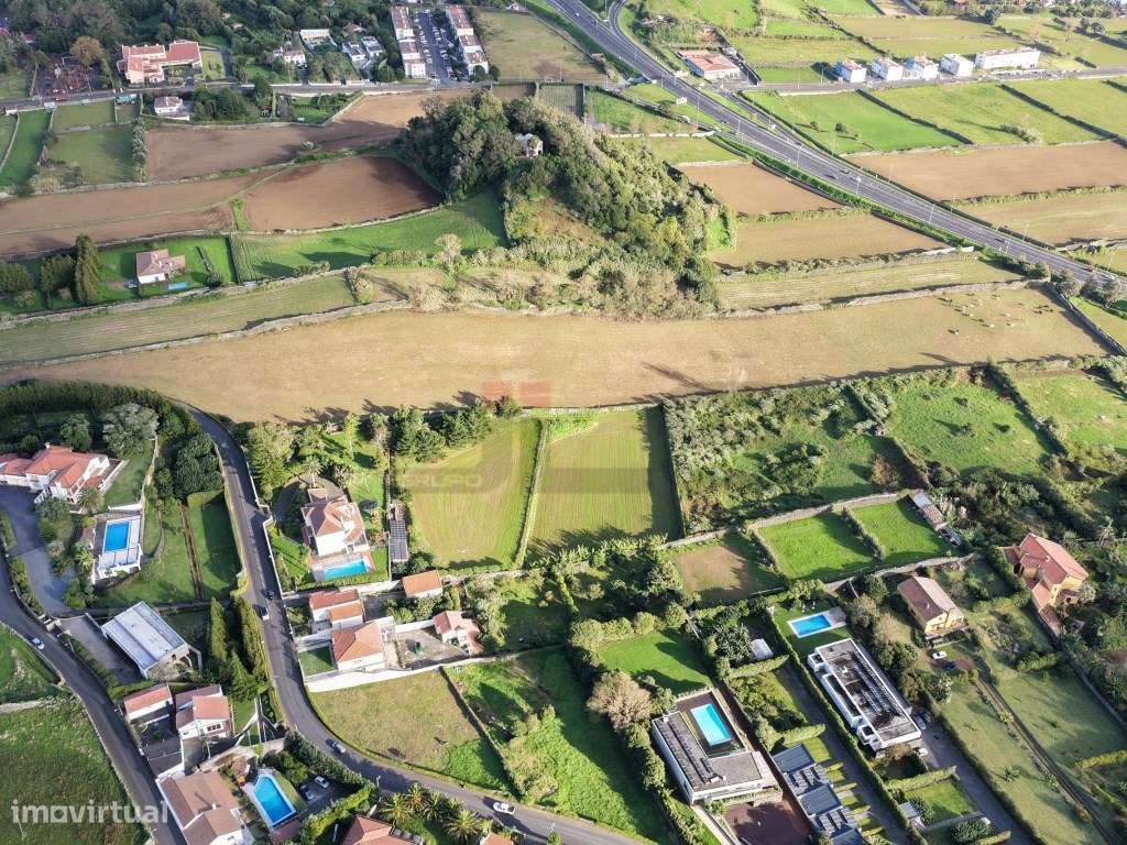 Terreno com 29.280 m2 | Excelente Localização | Ponta Delgada - São...-10