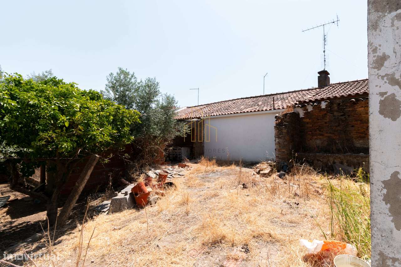 Moradia T3 no Alandroal-9