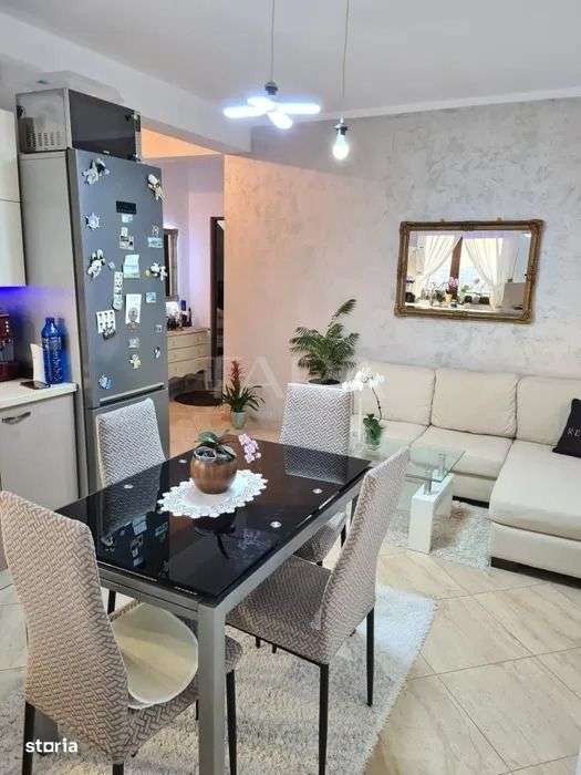 Apartament la cheie, mobilat, utilat, parcare inclusă. Mutare imediată - Imagine principală: 2/7