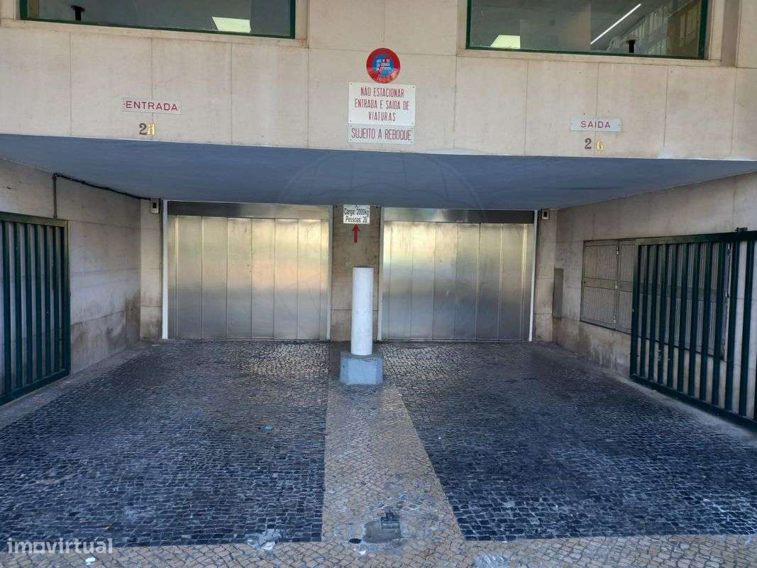 Garagem  para venda - Grande imagem: 2/4