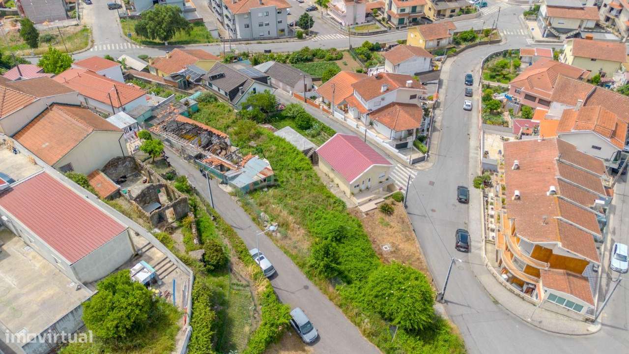 Terreno de 800 m² com Projeto Aprovado | Moradia T3 Contemporânea | Sã-36
