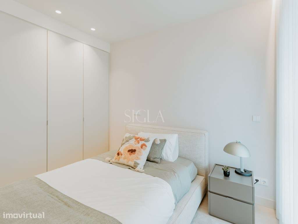 T1 em Primeira Linha de Mar-52