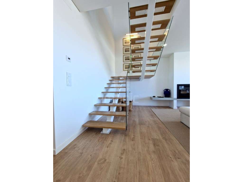 Apartamento T4 duplex, com vista de Mar, Ericeira-29