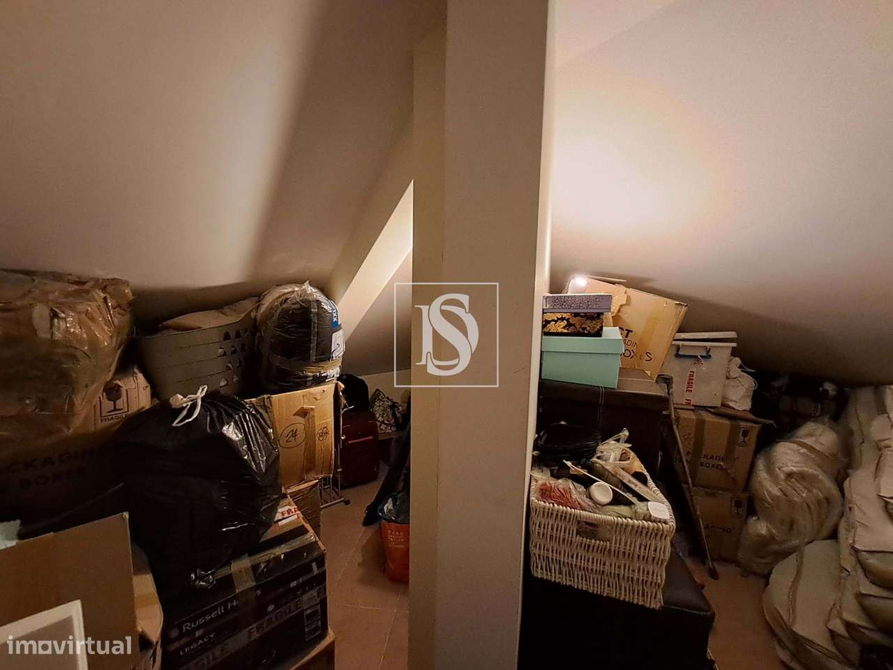 Fantástica Moradia T2+2 Quinta do Conde, Sesimbra 420.000€-32