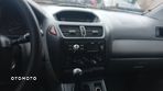 Mitsubishi Space Runner 2.0 Cool - 6