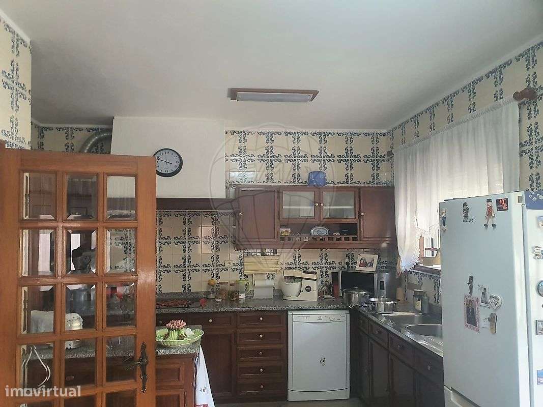 Moradia T5 para venda-10