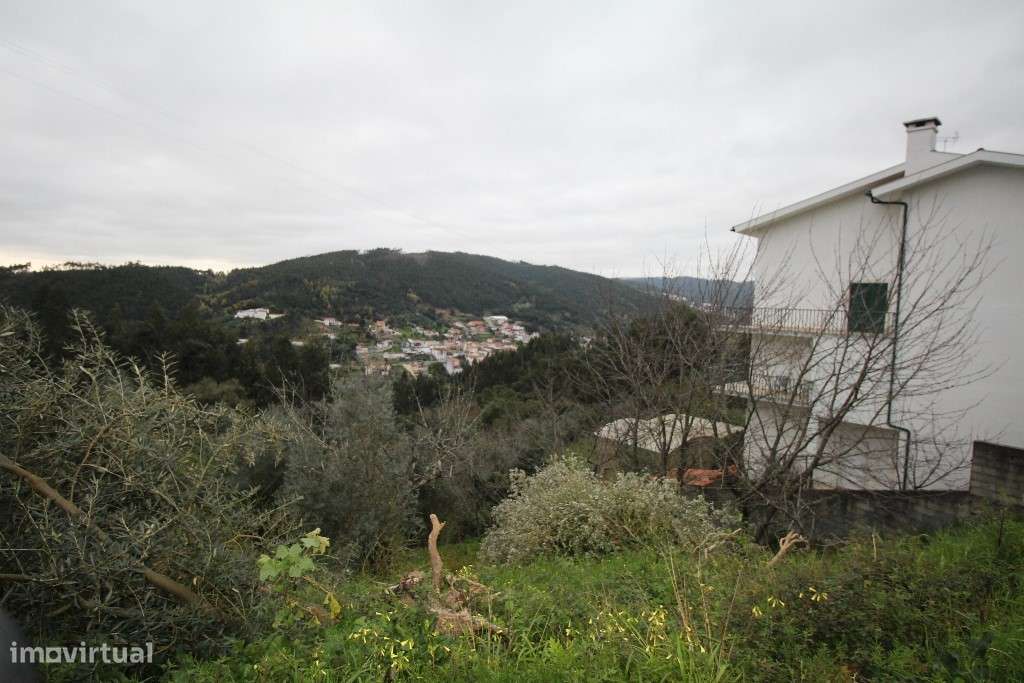 Terreno - Grande imagem: 2/4