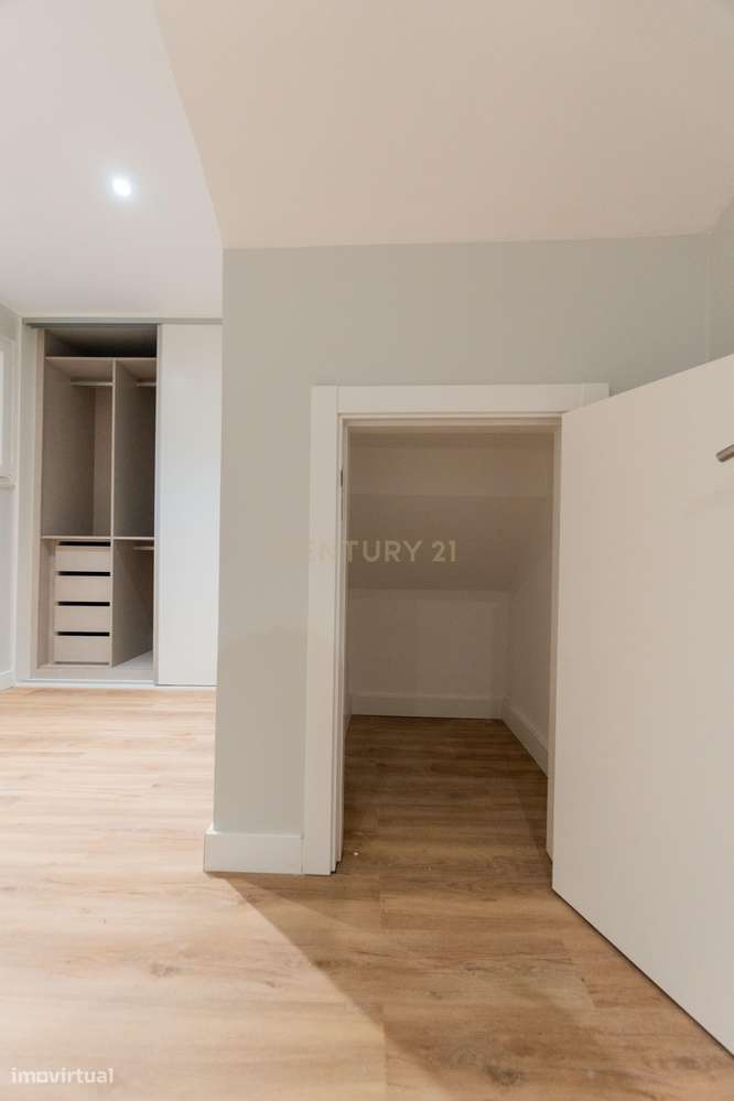 Prédio remodelado na Baixa de Setúbal – uma oportunidade única-45