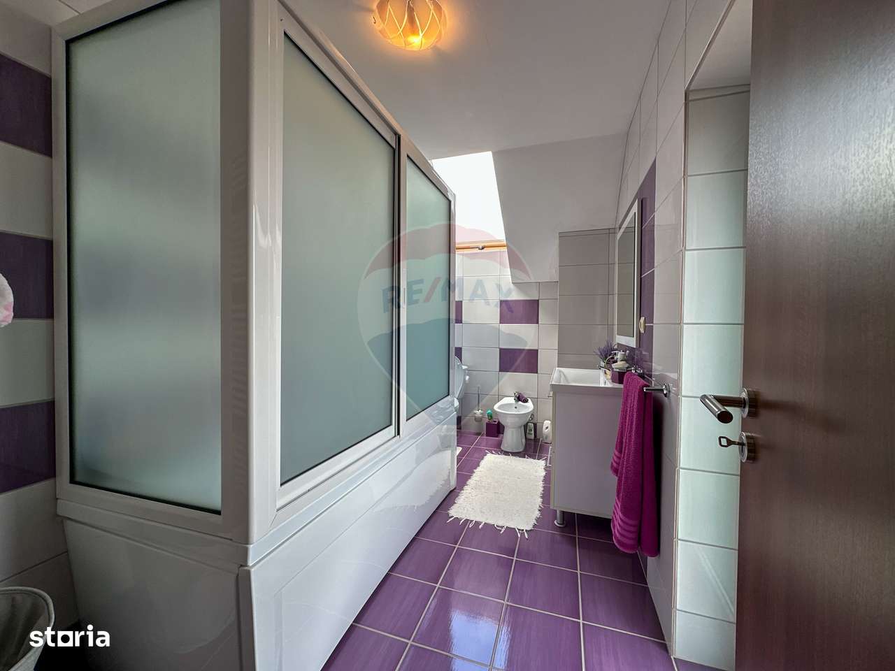 Vila de vanzare pe Str.Strugurilor/Terezian-10