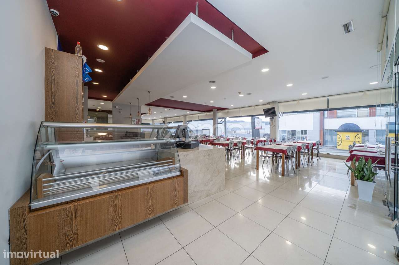 Restaurante em funcionamento para trespasse - Grande imagem: 5/39