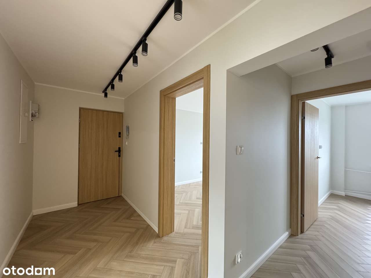 Nowoczesne 3 pokoje po remoncie, 2. piętro — gotowe do zamieszkania!-7