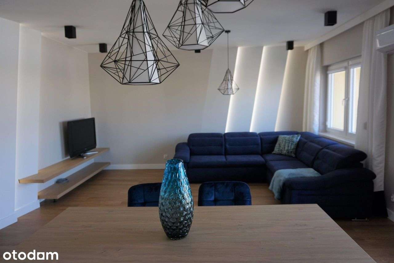 Przestronny apartament 3 pokojowy.-1