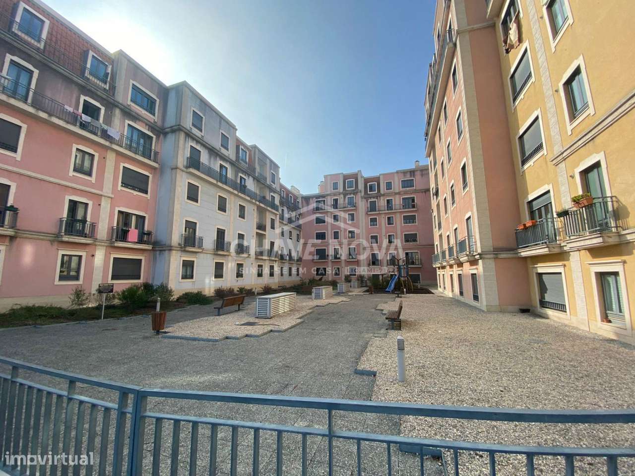 LA - Apartamento 3 Quartos, para Venda, V. N. Gaia, Oliveira do Douro - Grande imagem: 4/4