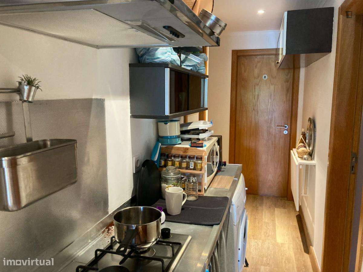 Quarto - localizado em Estoril Lisbon - Grande imagem: 2/11