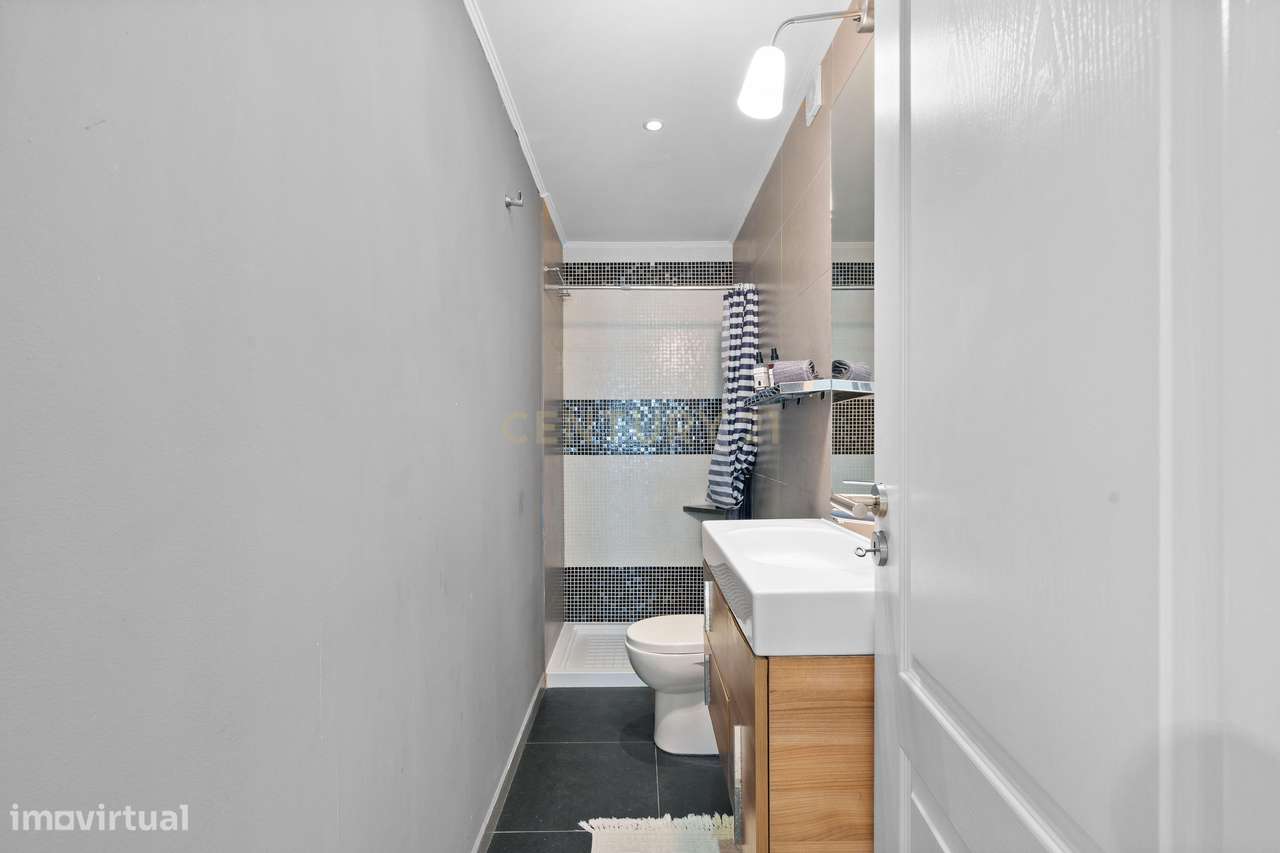 APARTAMENTO 1 QUARTO | 1 CASA DE BANHO | CLOSET | RENOVADO |-15