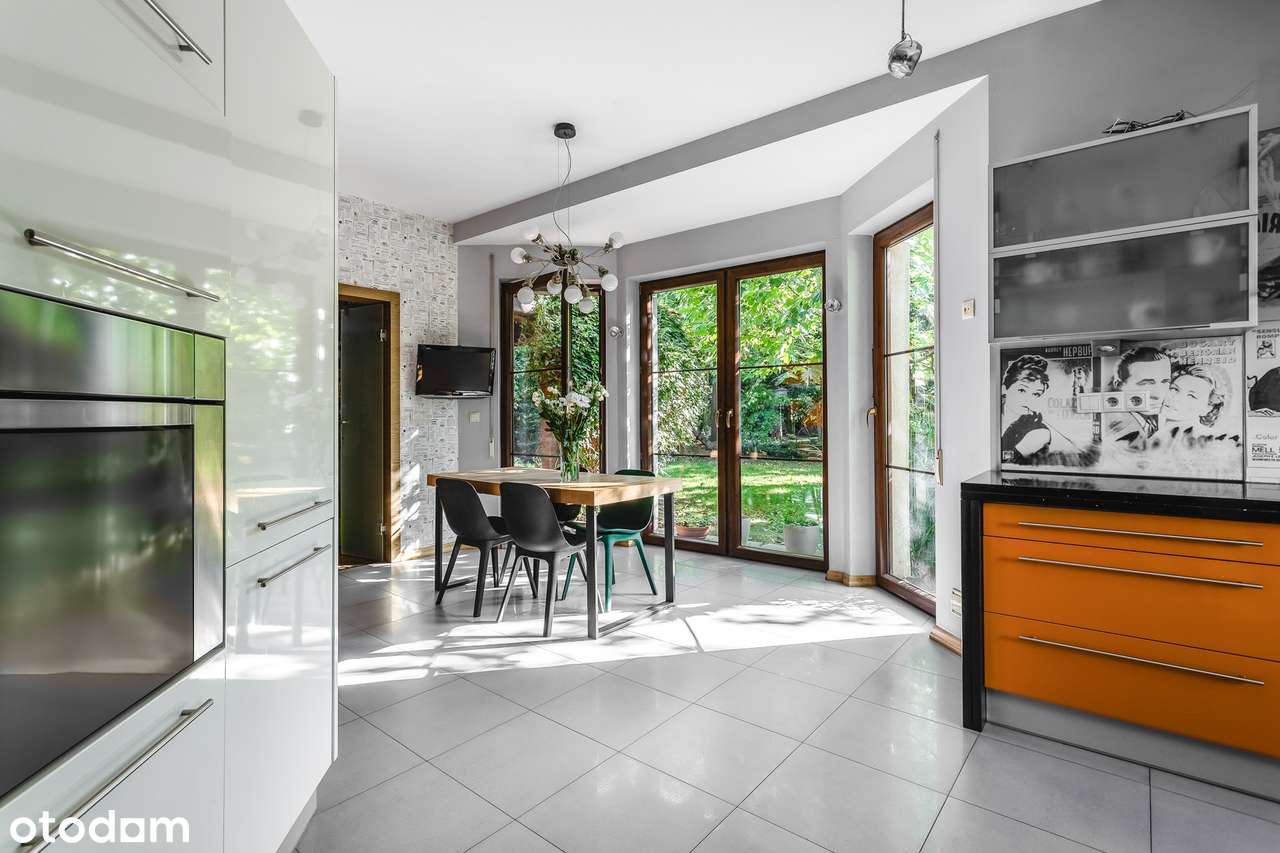 Piękny duży dom pod Warszawą - 35 min do centrum!-9