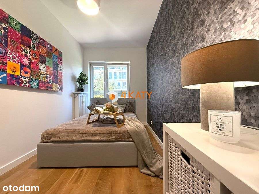 _____ 4 pokoje  Centrum - ogródek  _________-11