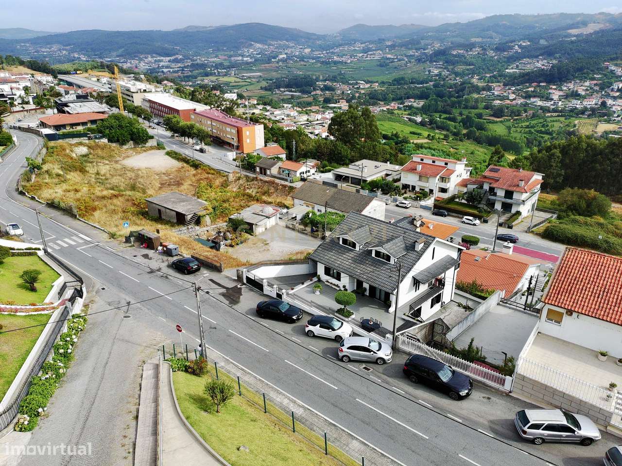 Moradia T6 Mesão Frio, Guimarães - Grande imagem: 4/60