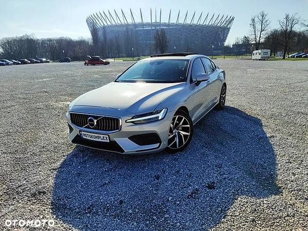 Volvo S60 T5 Momentum Pro - 2