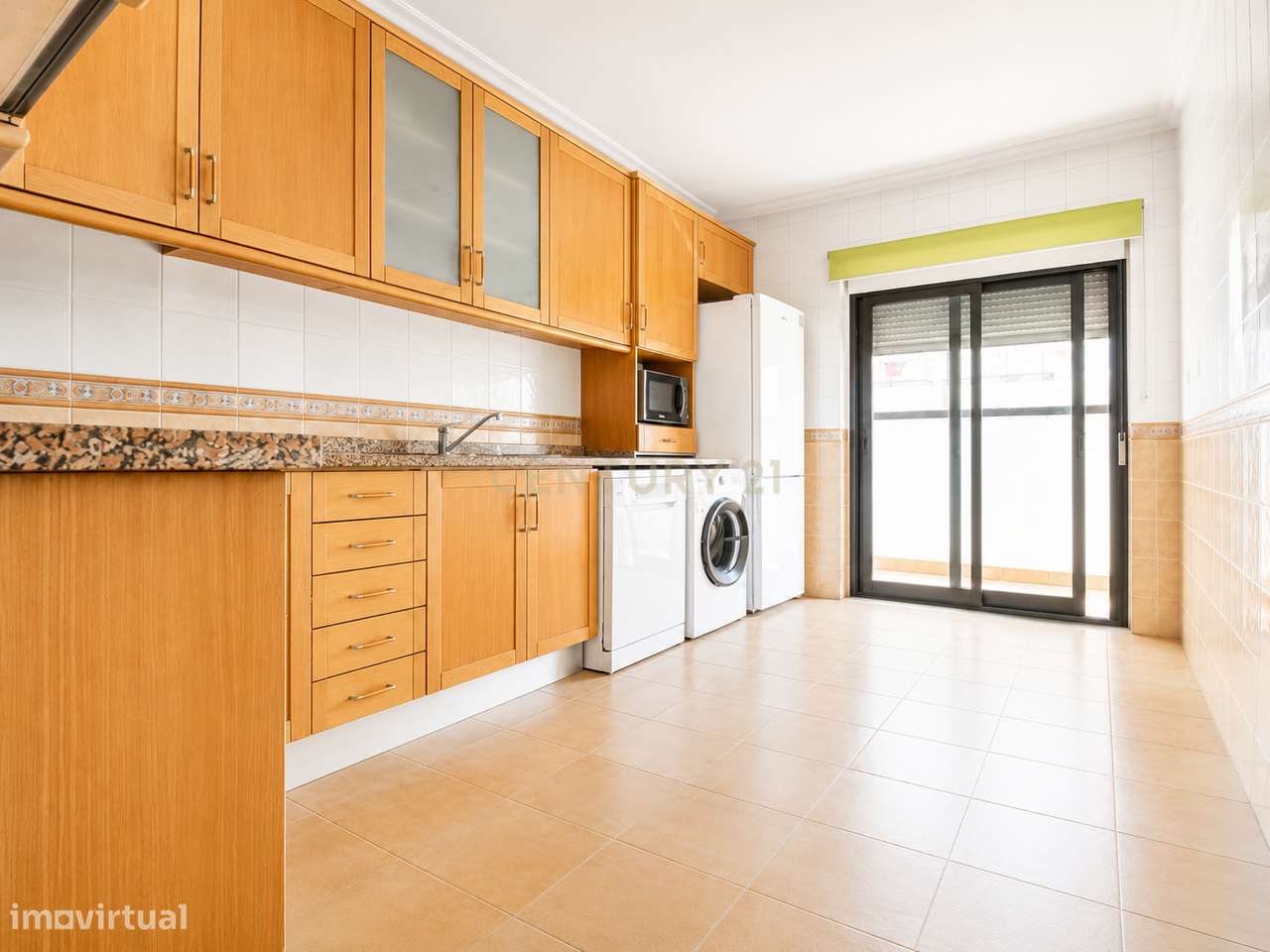 Espaçoso Apartamento T3  com Arrecadação em Pinhal Novo, Palmela-5
