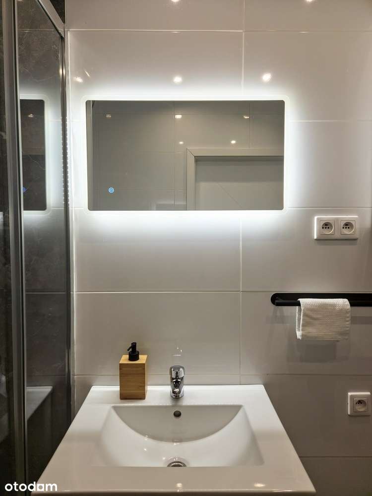 Komfortowe 2-pokojowe mieszkanie-8