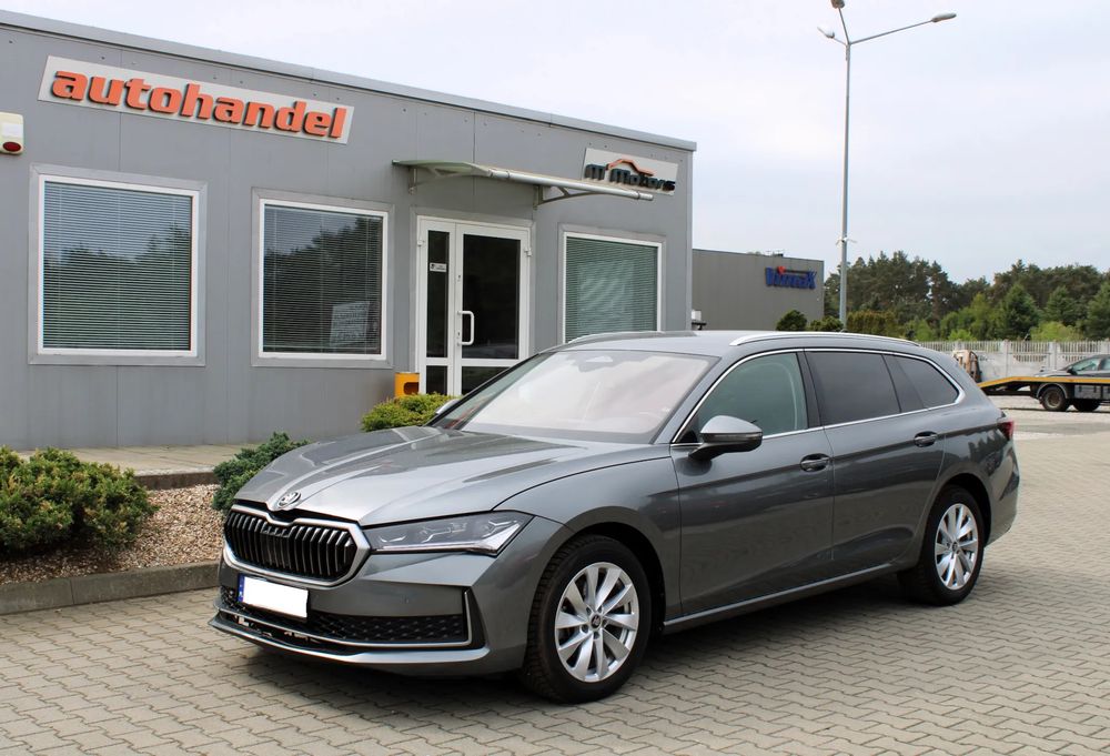 Skoda Superb VI 1.5 TSI mHEV Selection DSG 2024