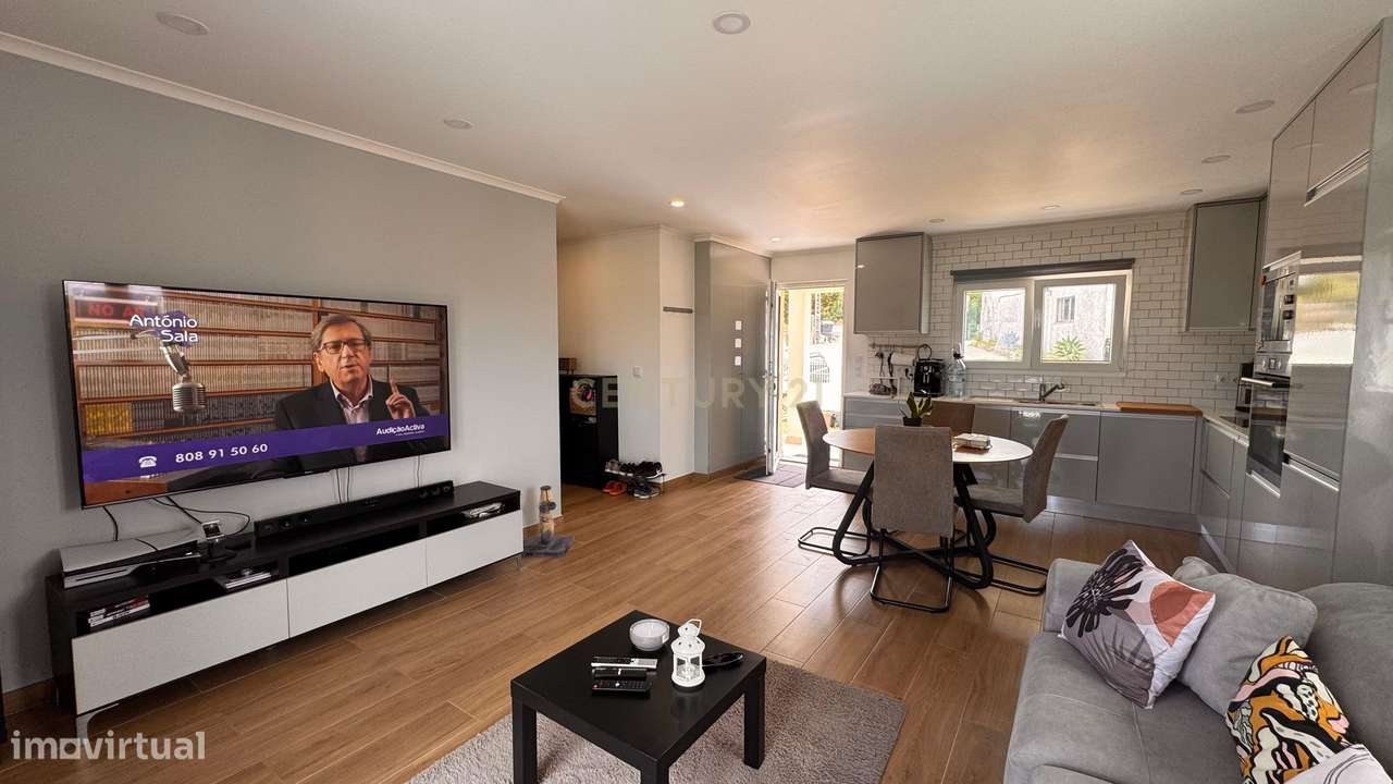 Moradia T3  com 180 m², a apenas 8 km da Ericeira.-11