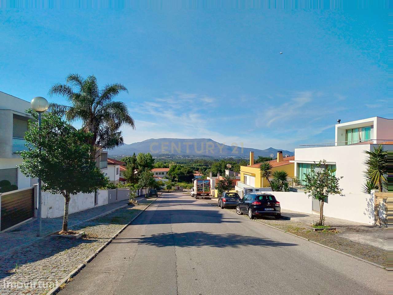 TERRENO DE CONSTRUÇÃO EM DEÃO-5