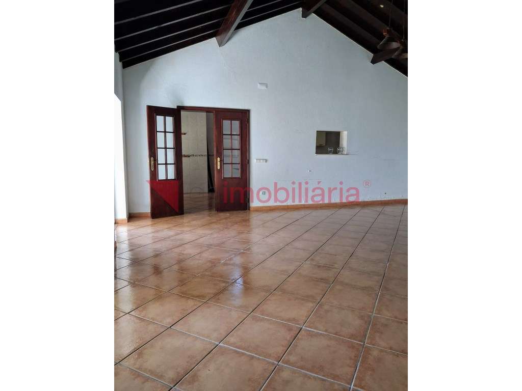 Moradia Rústica a 2 minutos do Centro de Arruda-6