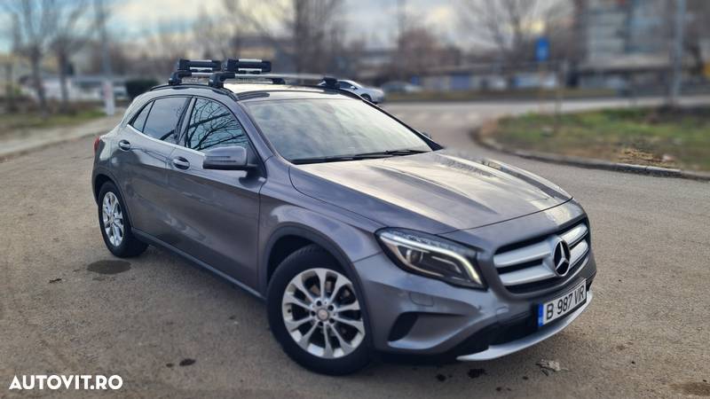 Mercedes-Benz GLA - 14