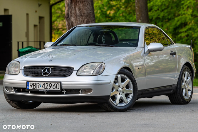 Mercedes-Benz SLK 200 - 4