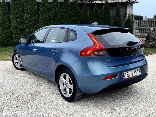 Volvo V40 CC D2 Kinetic - 4