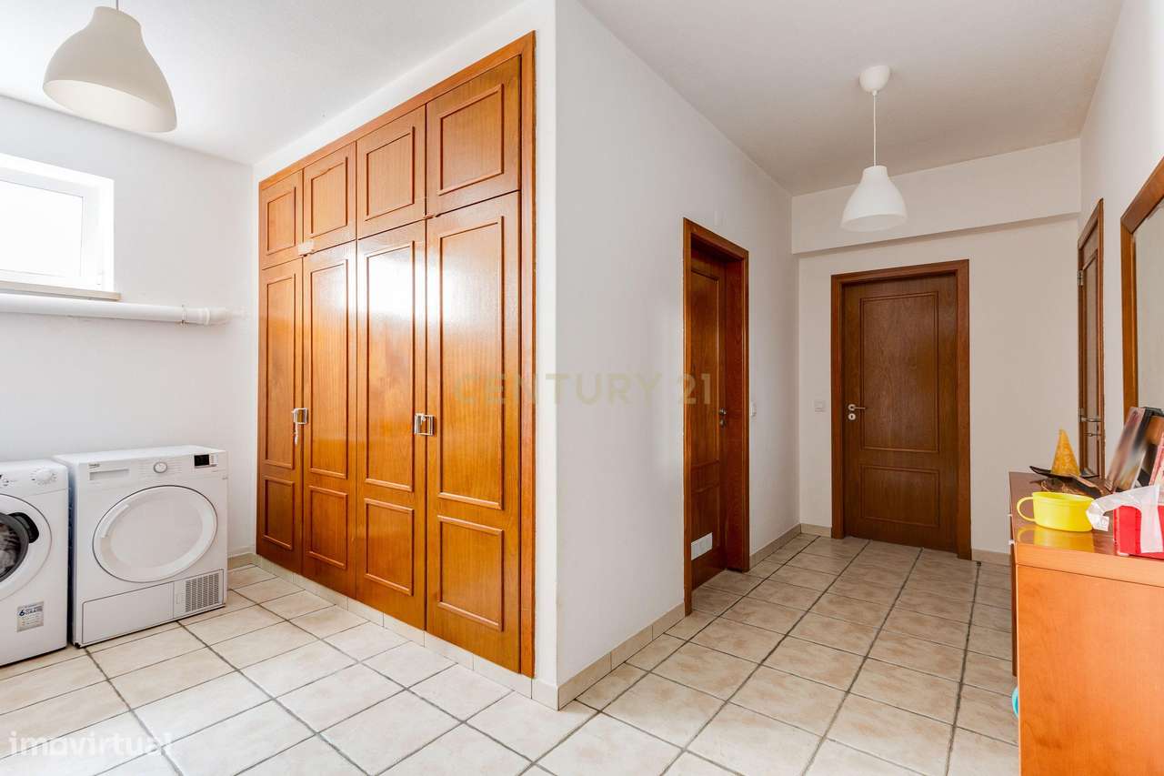 Moradia T4 +1  em Pombal || Potencial extra de rentabilidade-30