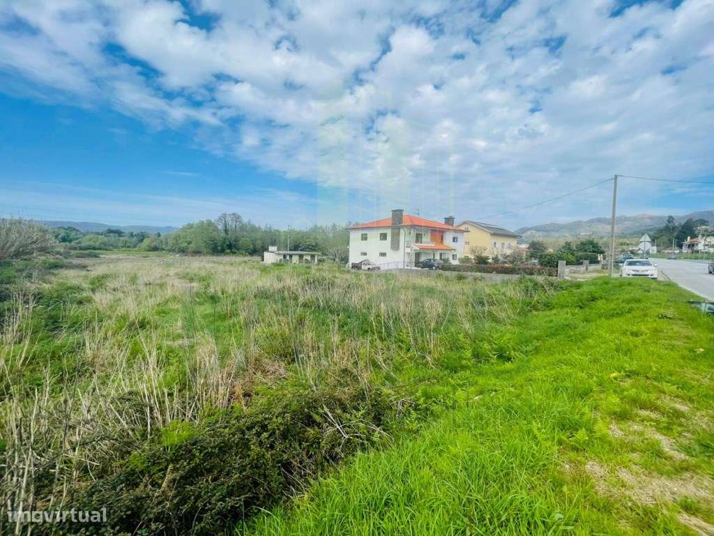 Terreno urbanizável junto à EN13 em Gondarém - Grande imagem: 4/7