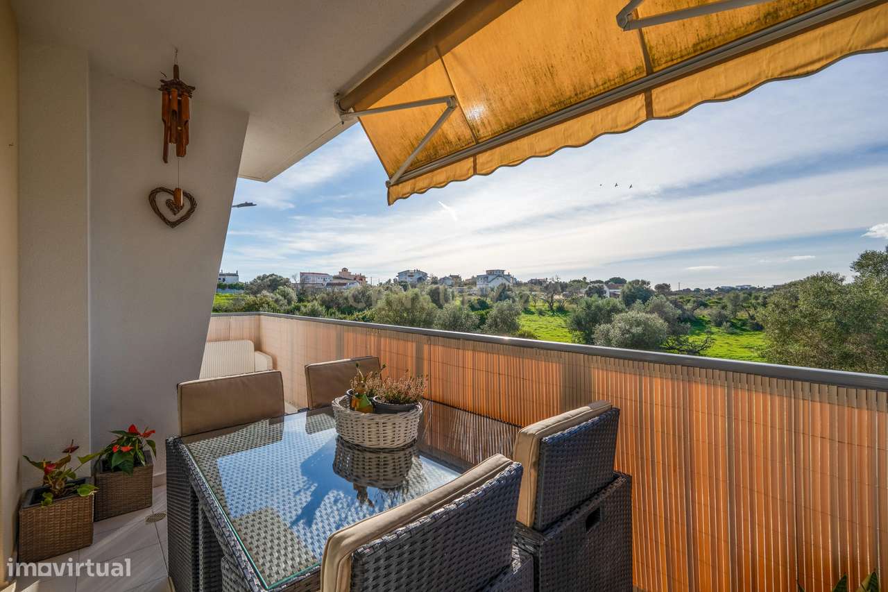 DUPLEX T2 DE CANTO COM AMPLAS VARANDAS E GARAGEM PERTO DA PRAIA!-20