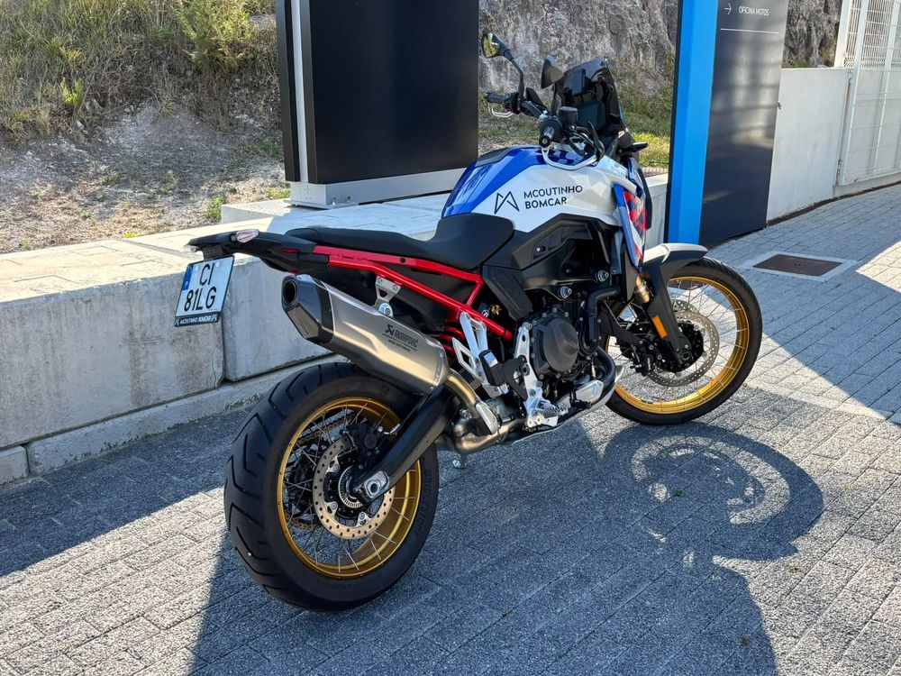 BMW F 900 GS