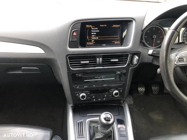 Dezmembrez Audi Q5 2.0 diesel 2015 - 4