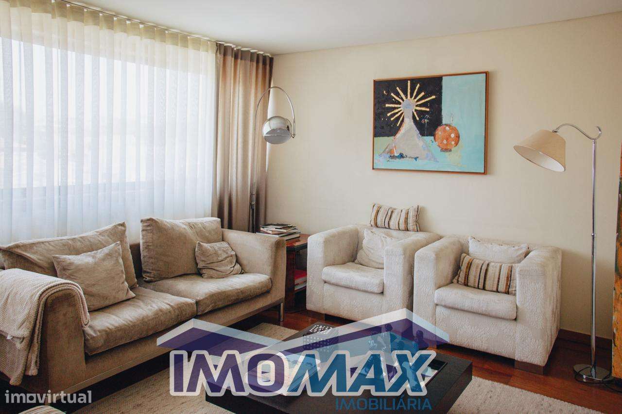 Apartamento T5 Triplex Ameal-24