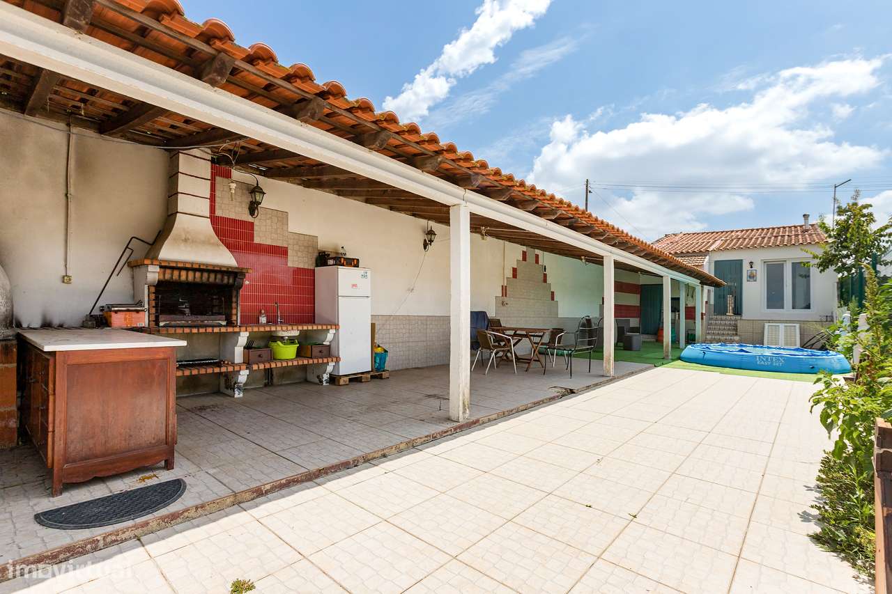 Moradia remodelada, 2 quartos, espaço exterior-10