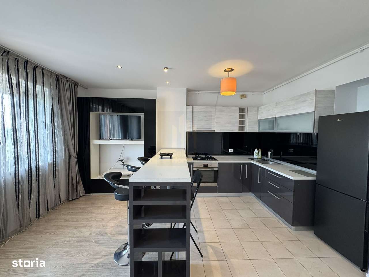 Apartament 2 camere de vanzare *Rin Grand Residence* - Imagine principală: 4/20