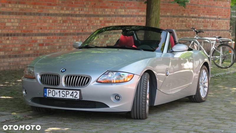 BMW Z4 2.5i - 8