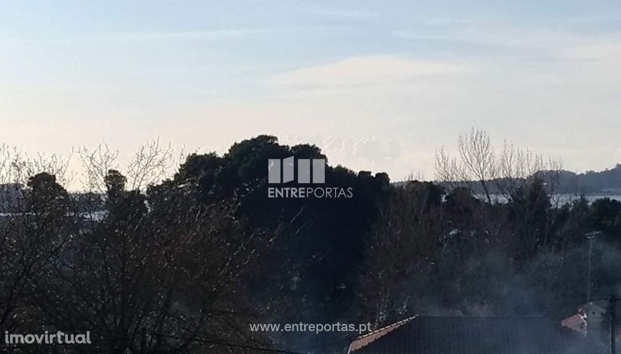 Venda de terreno com vistas rio, Seixas, Caminha